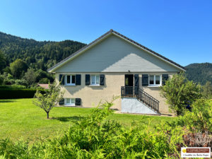 CHARMANTE MAISON AVEC TERRAIN PLAT  DANS LES HAUTES VOSGES !