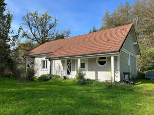 DANS UNE IMPASSE JOLI CHALET DE 80 M2 au sol